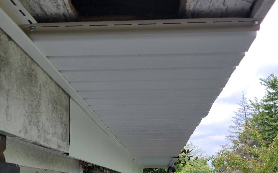 Vinyl Soffit Installation and Repair: Benefits and Best Practices in Nashville & Knoxville, TN | Big Orange Gutters